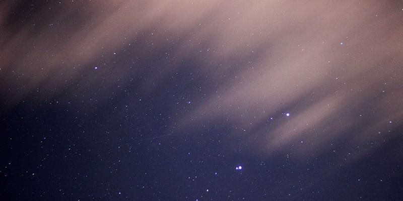 《约会女孩日记》启示录：高敏感人群的恋爱技巧与赛博朋克式自我保护